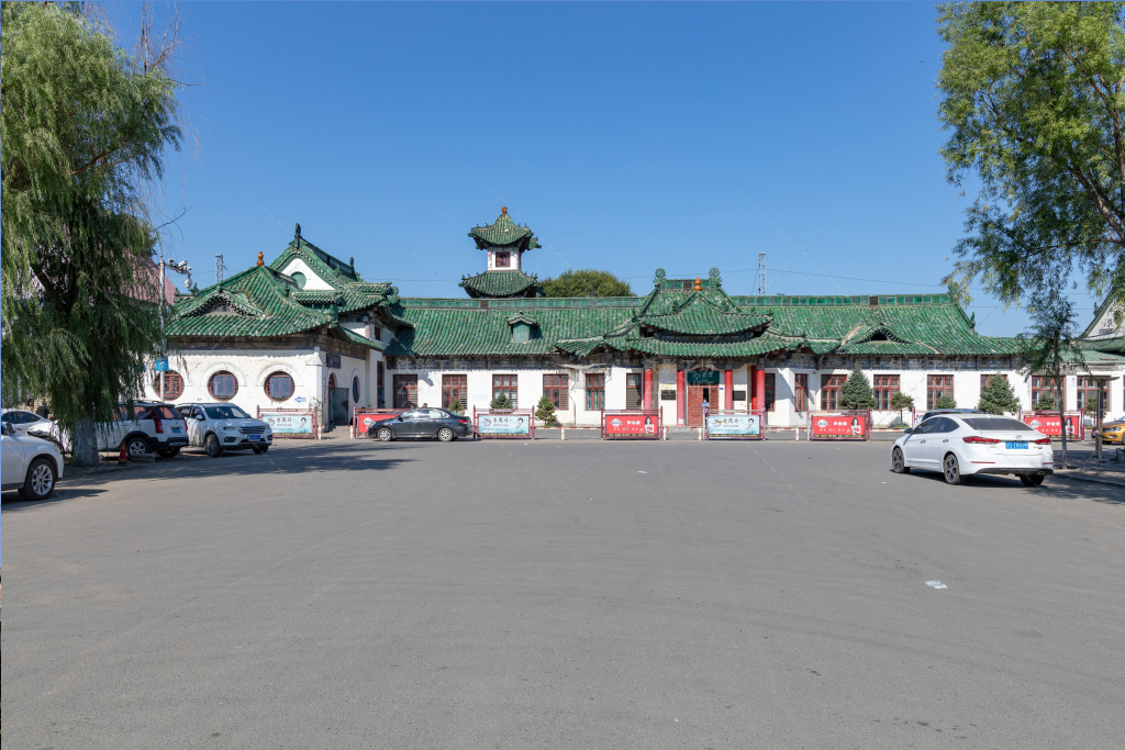 站外全景